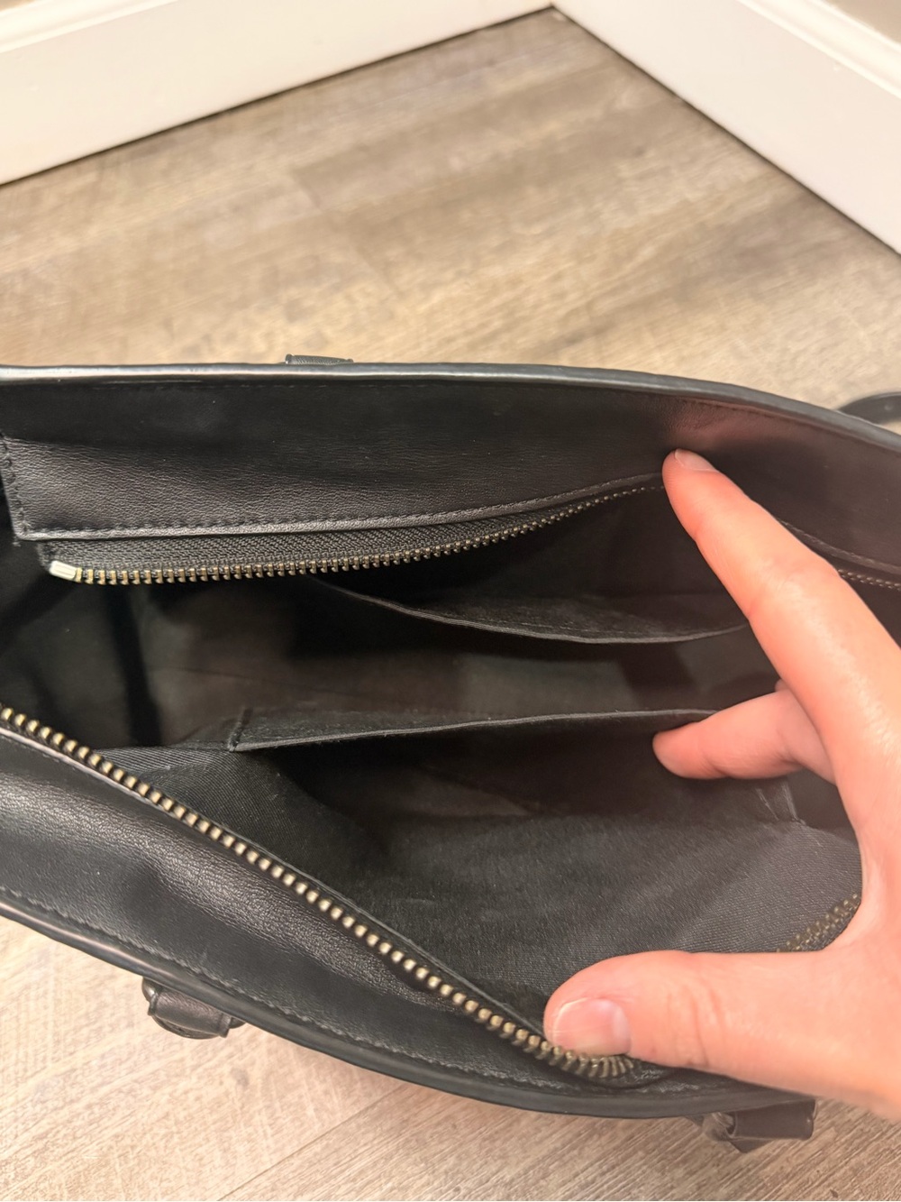 Coach Blake Black Pebble Leather Chain Accent Satchel - Picture 8 of 9